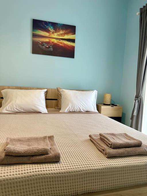 Seaside Escape Apartments - Poseidon Palaiá Fókaia Dış mekan fotoğraf