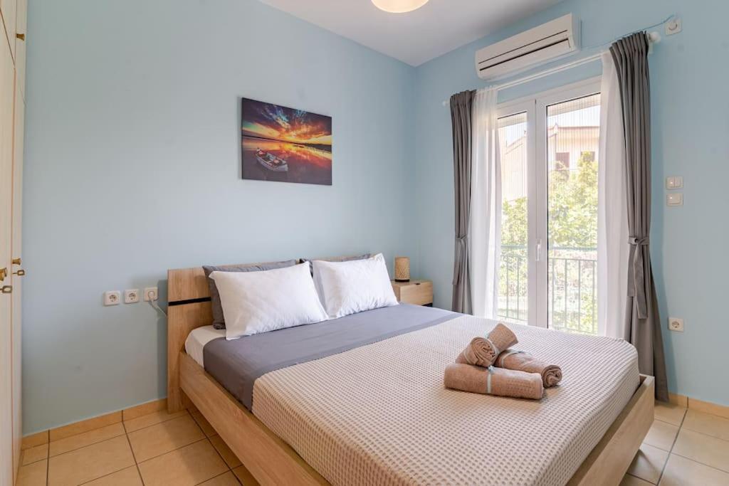 Seaside Escape Apartments - Poseidon Palaiá Fókaia Dış mekan fotoğraf