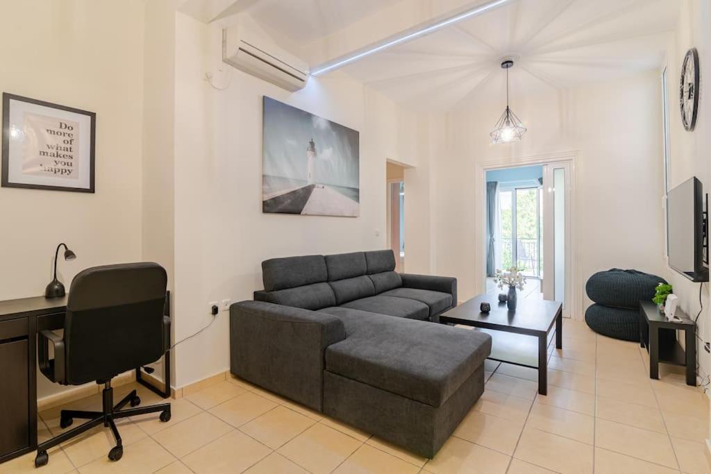 Seaside Escape Apartments - Poseidon Palaiá Fókaia Dış mekan fotoğraf
